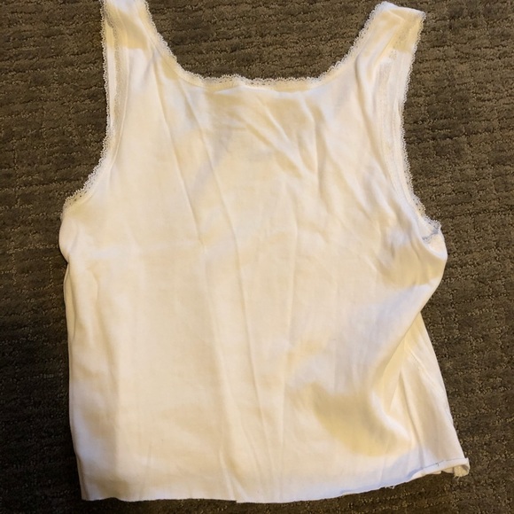 out grew it - Picture 3 of 3